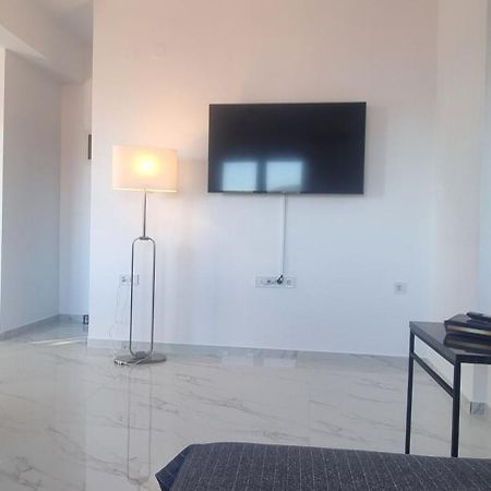 Ellis-Suites Nea Peramos Kavala Exterior foto
